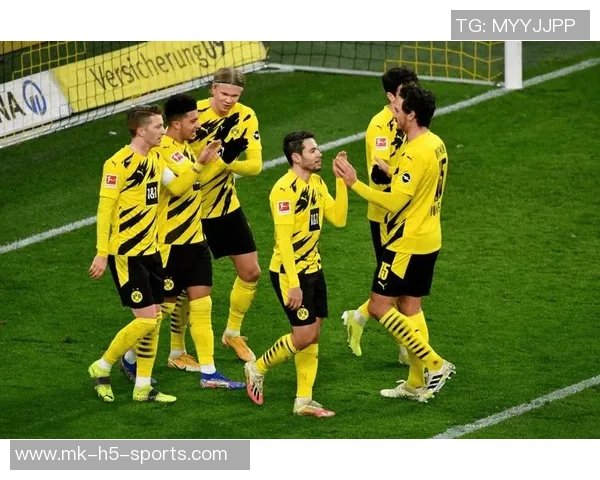 罗伊斯加盟DAZN担任欧冠专家评论员首秀点评多特对阵博德闪耀 罗伊斯加盟DAZN担任欧冠专家评论员首秀点评多特对阵博德闪耀