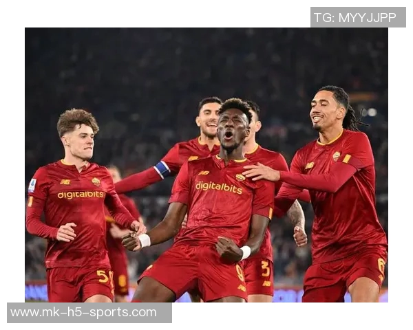 埃文弗格森以722选票当选罗马队对科莫最佳球员 埃文弗格森以722选票当选罗马队对科莫最佳球员